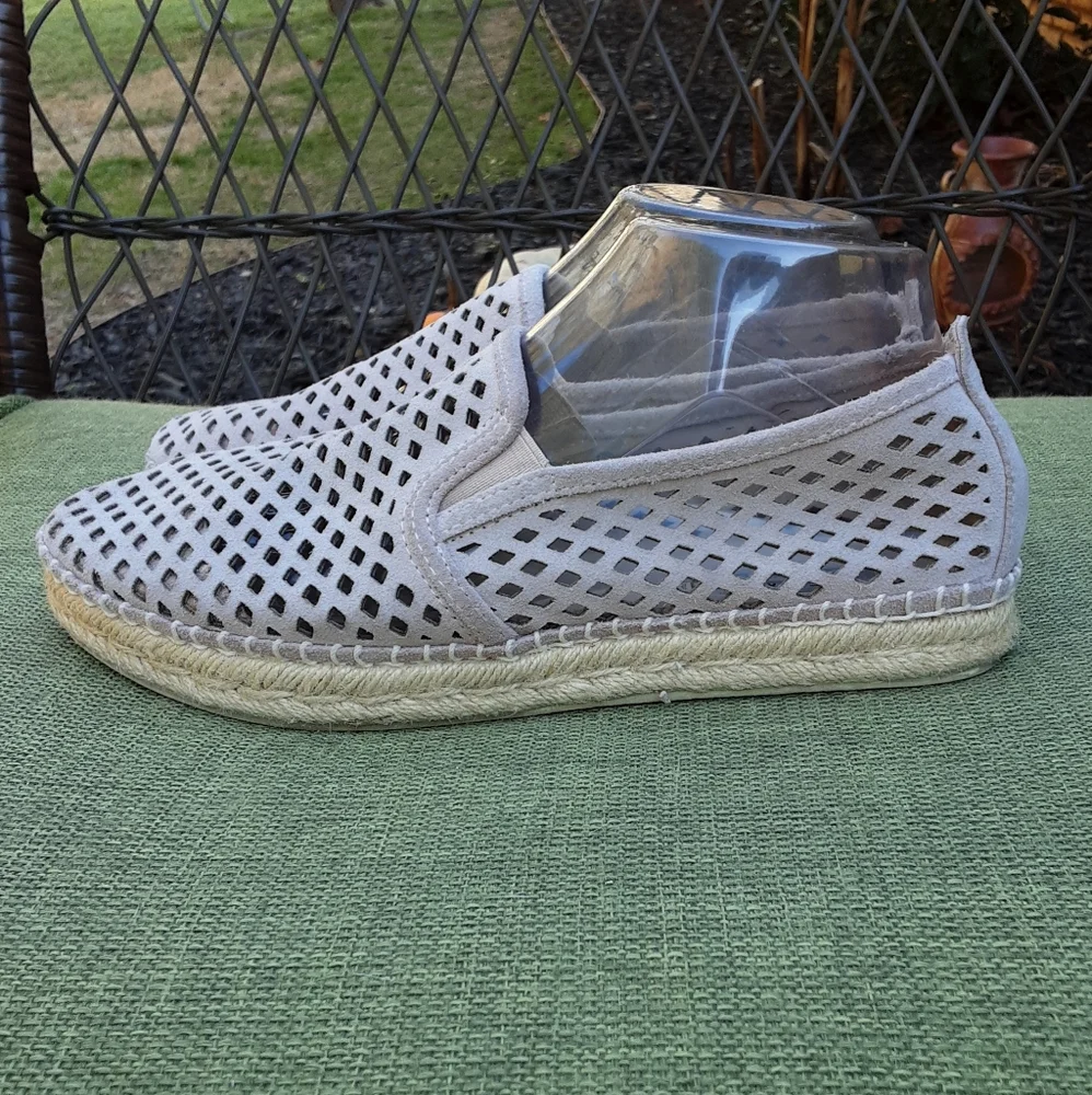 STEVE MADDEN Persy Perforated Espadrille Loafers Size 8.5.